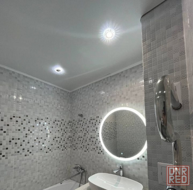 Сдаю однокомнатную квартиру 43.0 м² этаж 5 город Донецк, Ворошиловский район Донецк - изображение 1