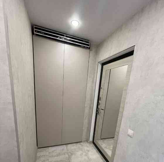 Сдаю однокомнатную квартиру 32.0 м² этаж 4 город Донецк, Киевский район, проспект Мира Донецк