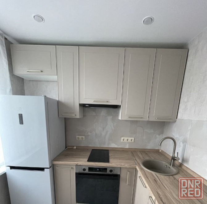 Сдаю однокомнатную квартиру 32.0 м² этаж 4 город Донецк, Киевский район, проспект Мира Донецк - изображение 1