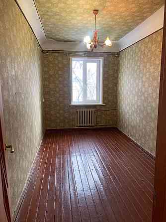 Продам 3 комнатную квартиру на Вертикальной Донецк