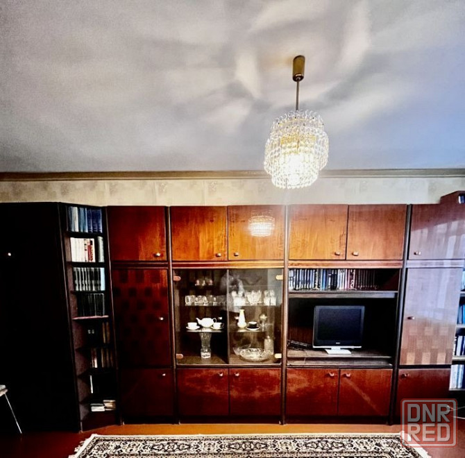 Сдаю двухкомнатную квартиру в Будённовском районе Донецка, по ул. Вышнеградского. Донецк - изображение 3