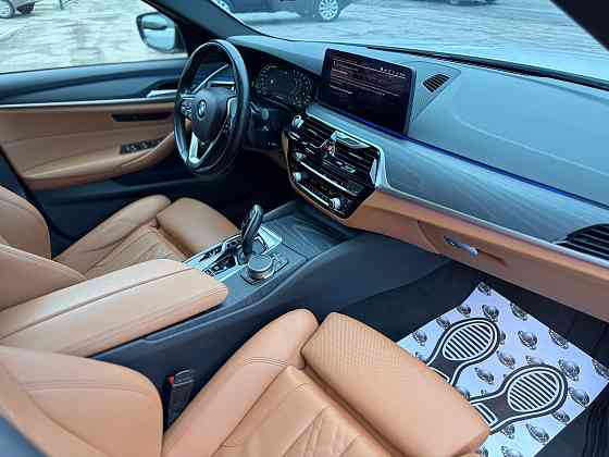 BMW 5 серия 3.0 AT, 2021 Луганск