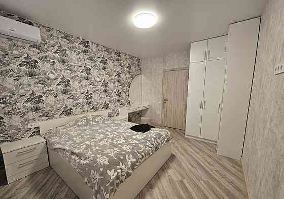 Сдается двухкомнатная квартира в Ворошиловском районе! Донецк