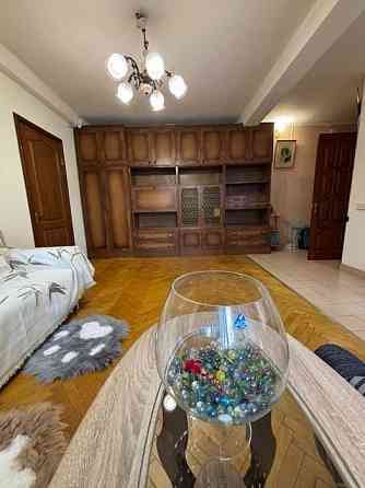 с постоянной водой сдам двухкомнатную квартиру по улице Куйбышева,36.Квартира находиться 3 этаже. Донецк