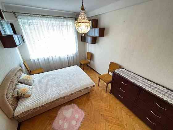 с постоянной водой сдам двухкомнатную квартиру по улице Куйбышева,36.Квартира находиться 3 этаже. Донецк