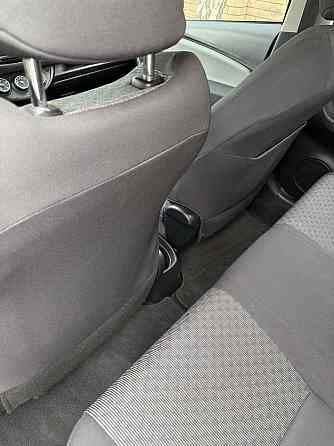 в продаже toyota yaris 2016год автомат Донецк