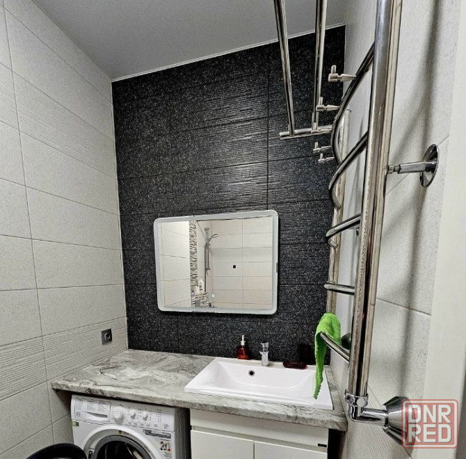 Сдаю двухкомнатную квартиру в Ленинском на 4 этаже многоэтажного дома с площадью 55м². Донецк - изображение 2