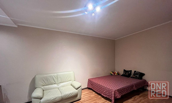 Сдаю однокомнатную квартиру на 7 этаже многоэтажного дома в Ворошиловском районе Донецк - изображение 1