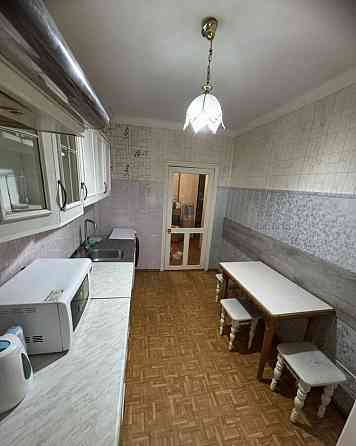 Сдаю двухкомнатную квартиру 52.0 м² этаж 3/5 город Донецк, Ленинский/Кировский район Донецк