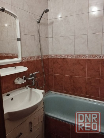 Сдаю двухкомнатную квартиру 38.0 м² этаж 3/5 город Донецк, Киевский район, Таманский проспект. Донецк - изображение 3