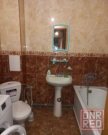 Сдаю однокомнатную квартиру 36.0 м² этаж 4 город Донецк, Ворошиловский район, Донбасс Арена Донецк - изображение 3