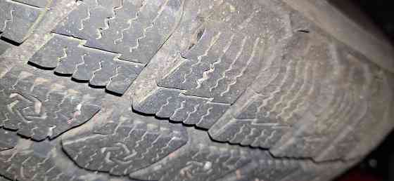 Продам резину 215/60 R17 Донецк