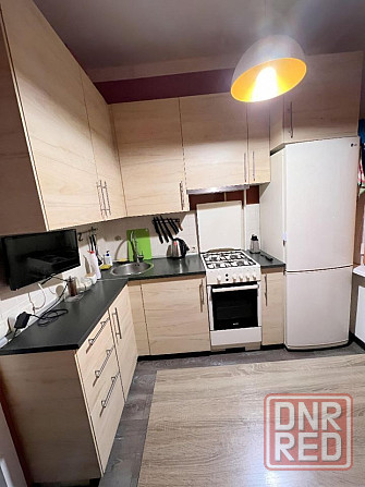 Сдаётся уютная двухкомнатная квартира в Ворошиловском районе. Уютная просторная квартира 50 м², Донецк - изображение 2