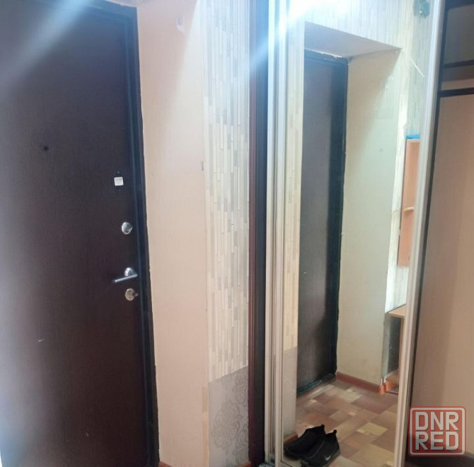 Сдаю однокомнатную квартиру 29 м² этаж 4/9. город Донецк, Куйбышевский район ориентир Азотный Донецк - изображение 2