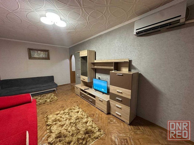 Сдам 1 комнатную квартиру от собственника в Буденновском районе, улица Октября, 18 Донецк - изображение 1