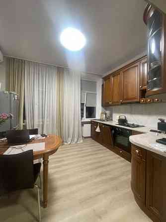 Сдаётся в аренду стильная и просторная 2-комнатная квартира в Ворошиловском р-не.Площадь 60 м². Донецк