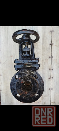 Задвижка чугунная D-50 Донецк - изображение 1