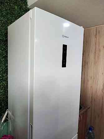 Холодильник INDESIT ITR 5200 W Донецк