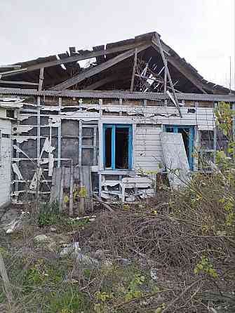 Продается разрушенный дом с приватизированным участком на левом берегу Мариуполь