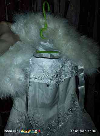 продам свадебное платье 12000 р одевалось 1 раз в подарок накидка Донецк