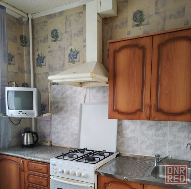 Срочно сдам однокомнатную квартиру в Ленинском районе, мкрн Звездный Донецк - изображение 4