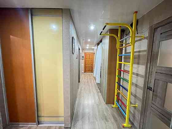 Продажа 3к.кв. студии в Калининском р-не Донецк