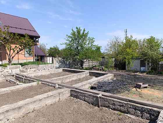 Продам участок в центре Ленинского района Донецк