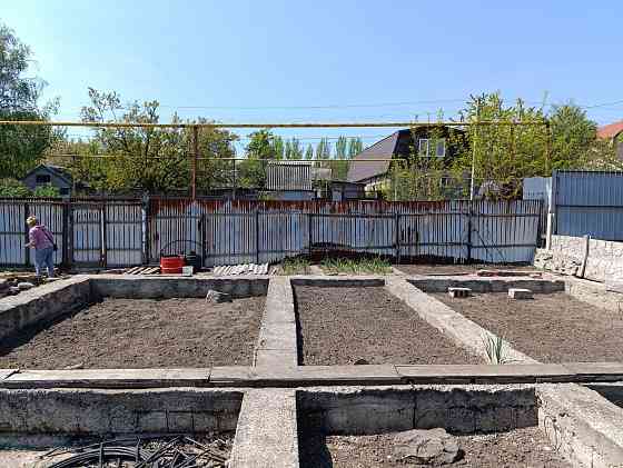Продам участок в центре Ленинского района Донецк