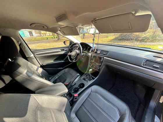 Volkswagen Passat 2.0 AMT, 2018, 200 000 км Макеевка