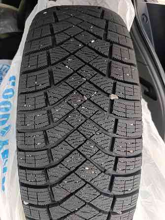 Резина Шины 225 60 18 Зима Донецк