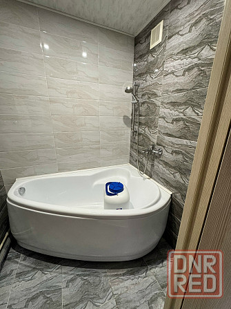 Продажа трехкомнатной квартиры в Горняцком районе, мк-н.Зеленый Макеевка - изображение 10