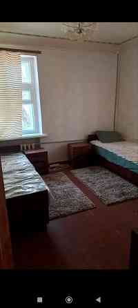 сдам 2 к.кв. ленинский р. металлург 25000 р колонка график. Донецк