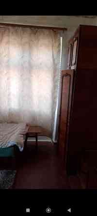 сдам 2 к.кв. ленинский р. металлург 25000 р колонка график. Донецк