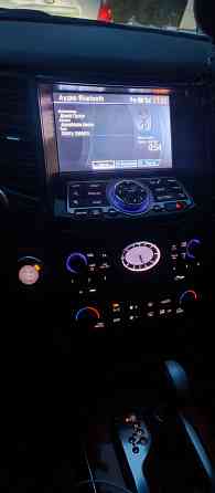 Продам жиого Инфинити Донецк