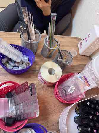 Продам материалы для маникюра Донецк