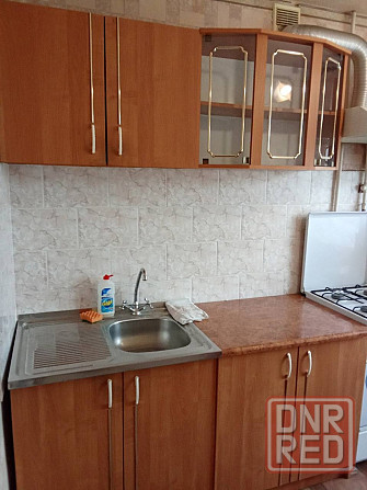 Продам 2 комнатную квартиру в Харцызске, р-н Автовокзала, ул. Героев Сталинграда Харцызск - изображение 2