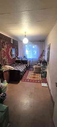 Продам 2 комнатную квартиру в Харцызске, м-н Металлургов, верх Черёмушек Харцызск