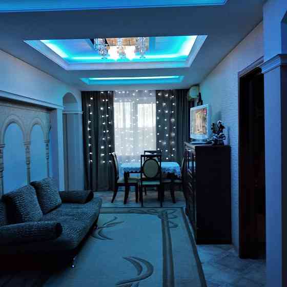 4-комнатная квартира площадь Буденного Донецк