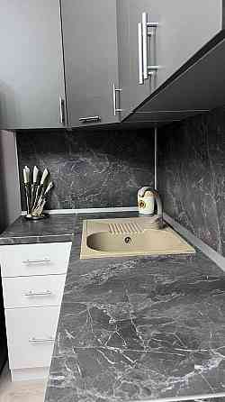 Сдаётся 2-х комнатная квартира Район: Ворошиловский Ориентир: проспект Богдана Хмельницкого, 98 Донецк