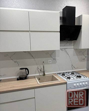 Сдам комфортную 1- комнатную квартиру в Ворошиловском районе Донецк - изображение 2