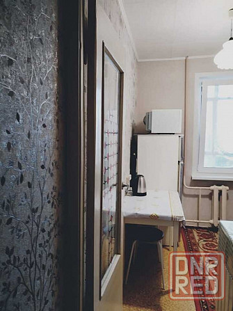 Сдаю однокомнатную квартиру 30.0 м² этаж 3/5 г. Донецк, Калининский район Донецк - изображение 3