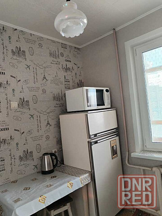 Сдаю однокомнатную квартиру 30.0 м² этаж 3/5 г. Донецк, Калининский район Донецк - изображение 4