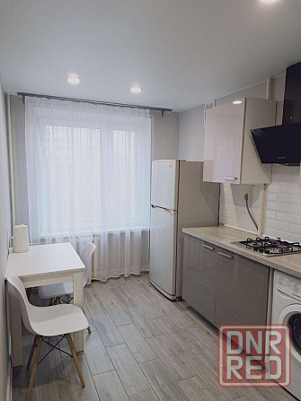 Сдаётся 2-комнатная квартира в Ворошиловском районе,по университетской,недалеко от бульвара Пушкина. Донецк - изображение 2