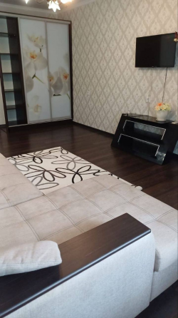 Сдам однокомнатную квартиру по проспекту Ильича Донецк