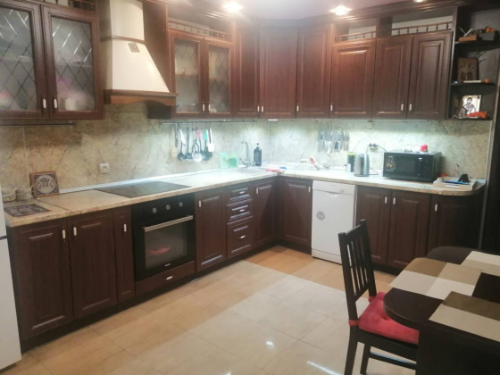 Сдаем 2-х комнатную квартиру на длительный срок Донецк