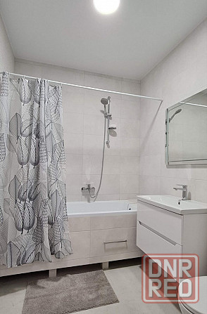 Сдаётся 1-комнатная квартира Район: Калининский, бульвар Шахтостроителей, 24 Донецк - изображение 1