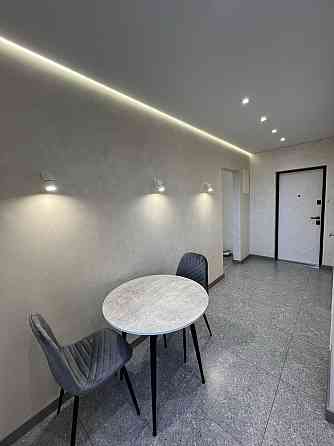 Сдается 1-ая квартира Район: Ворошиловский Ориентир: просп. Дзержинского 12 Донецк