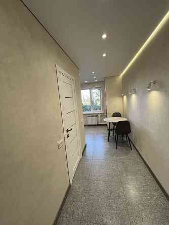 Сдается 1-ая квартира Район: Ворошиловский Ориентир: просп. Дзержинского 12 Донецк