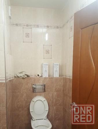 Сдаётся уютная, светлая квартира с дизайнерским ремонтом в Ленинском районе на Цирке. Донецк - изображение 2