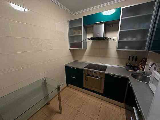 Сдам квартиру студию + спальня 44м² в Калининском р-не Донецк